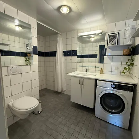 Floor In Stavangers Area! شقة
